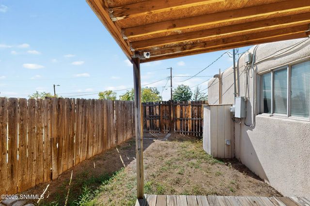 1640 E Idaho Avenue, Las Cruces, NM 88001