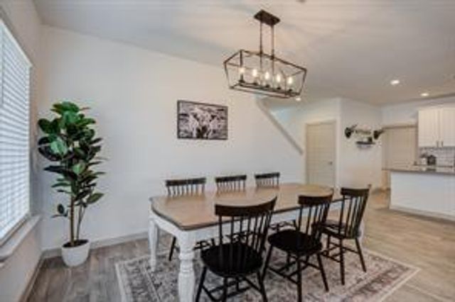 327 John House Lane, Rosharon, TX 77583