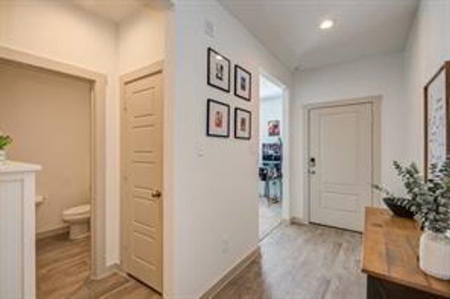 327 John House Lane, Rosharon, TX 77583