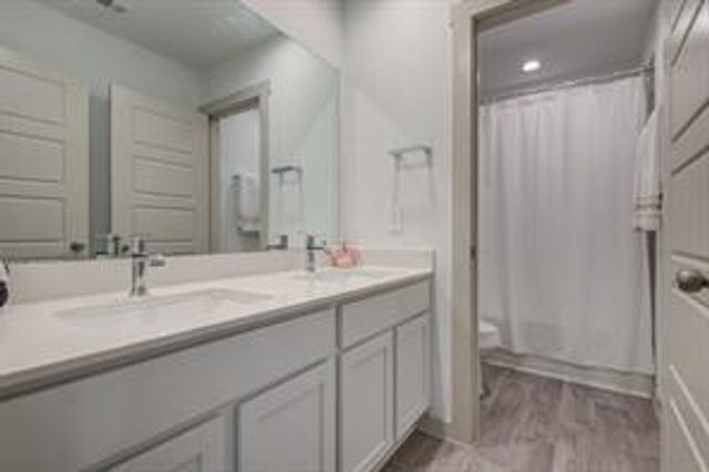 327 John House Lane, Rosharon, TX 77583