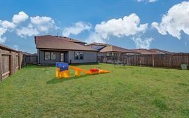 327 John House Lane, Rosharon, TX 77583