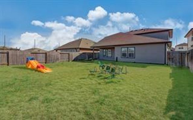 327 John House Lane, Rosharon, TX 77583