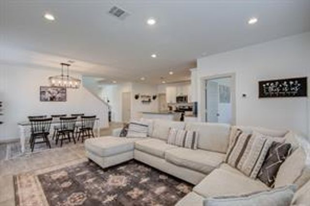 327 John House Lane, Rosharon, TX 77583