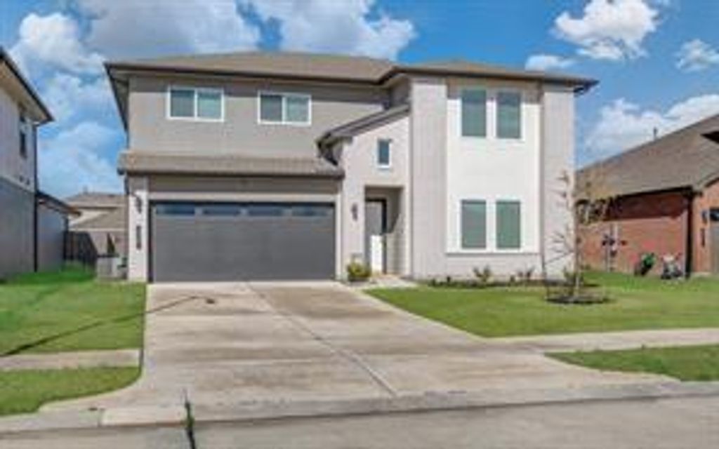 327 John House Lane, Rosharon, TX 77583