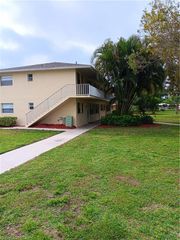 3325 Airport RD N # H7, Naples, FL 34105