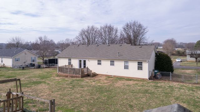 225 Miriah Dr, Mcminnville, TN 37110