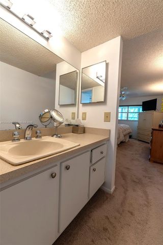 8814 W Mcnab Road 204, Tamarac, FL 33321