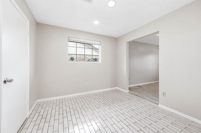 10523 Sagevale Lane, Houston, TX 77089