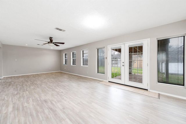 10523 Sagevale Lane, Houston, TX 77089