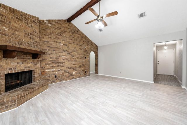 10523 Sagevale Lane, Houston, TX 77089