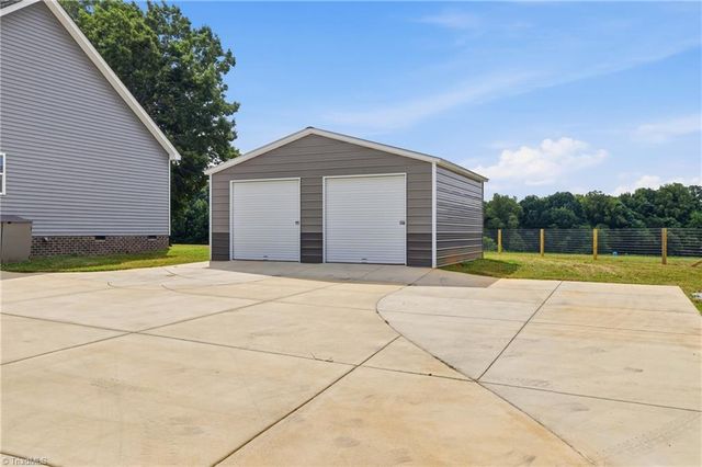 3382 NC Highway 65, Reidsville, NC 27320