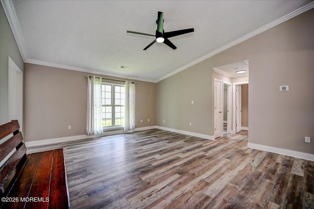 20 Jaffreyton Close 1000, Freehold, NJ 07728