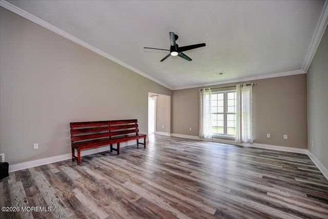 20 Jaffreyton Close 1000, Freehold, NJ 07728