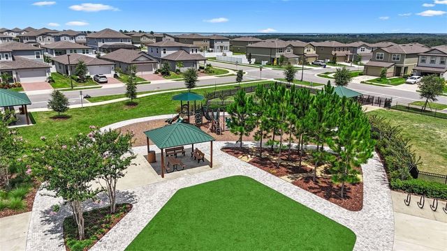 1952 SUNSHINE PEAK DRIVE, Minneola, FL 34715