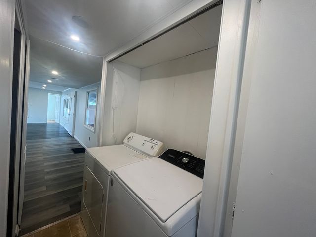 9001 S Cicero Avenue 60, Oak Lawn, IL 60453