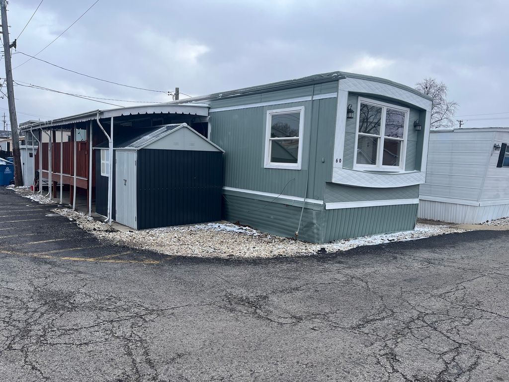 9001 S Cicero Avenue 60, Oak Lawn, IL 60453