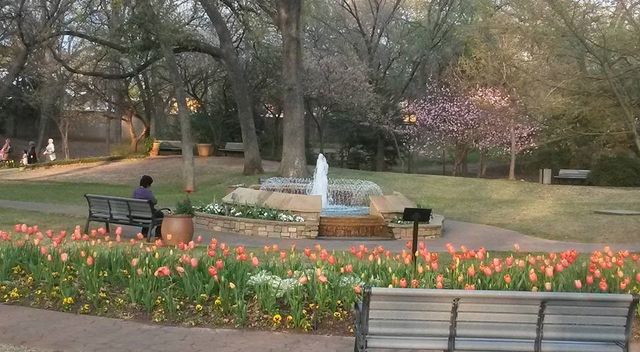 615 W Nash Street, Grapevine, TX 76051