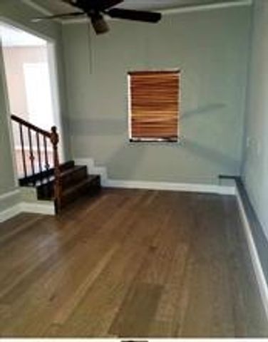 615 W Nash Street, Grapevine, TX 76051