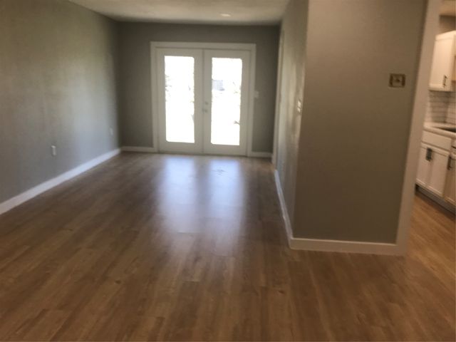 1924 Oak Hill Circle, Dallas, TX 75217