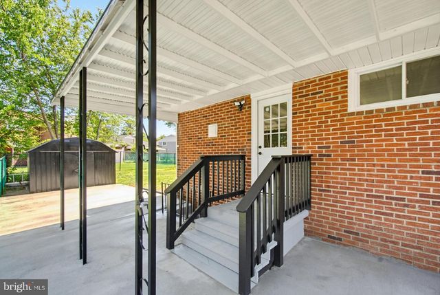 3429 YATARUBA DR, Baltimore, MD 21207