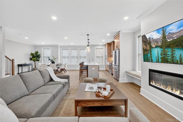 1803 Soundview Court, Yorktown Heights, NY 10598