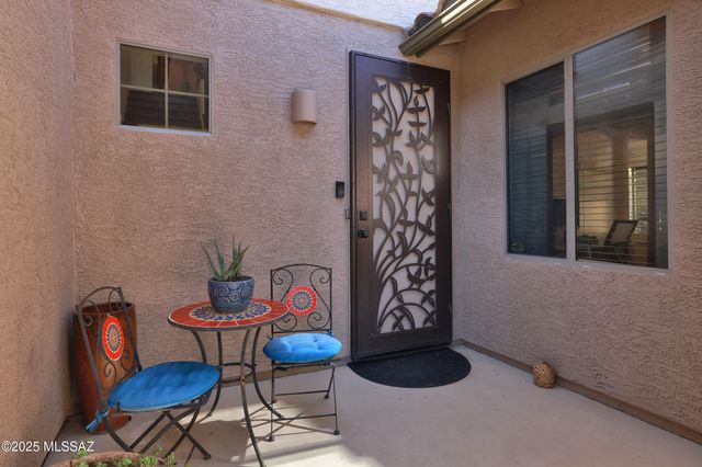 12269 N Whistling Wind Avenue, Marana, AZ 85658