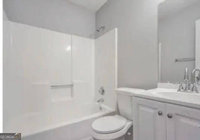 939 Silverwood Drive, Atlanta, GA 30349