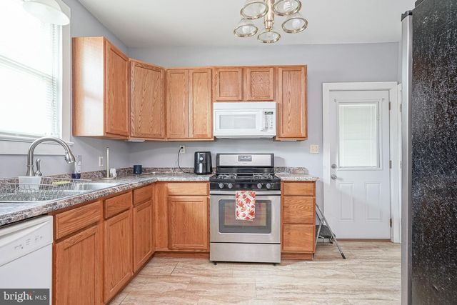 796 S 8TH ST, Vineland, NJ 08360