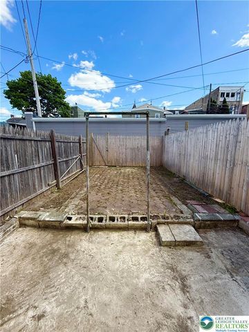 514 West Pine Street, Allentown City, PA 18102