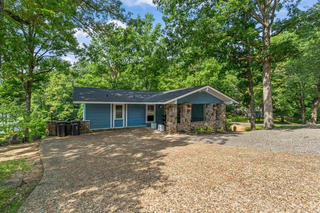 1 Guadalajara Lane, Hot Springs Village, AR 71909