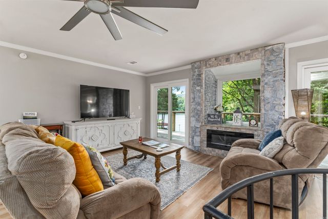 1 Guadalajara Lane, Hot Springs Village, AR 71909