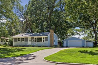 6625 Wyoming Avenue N, Brooklyn Park, MN 55428