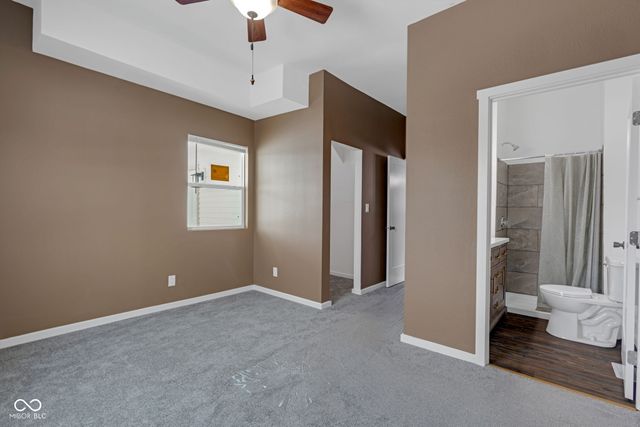 2435 S D Street, Elwood, IN 46036