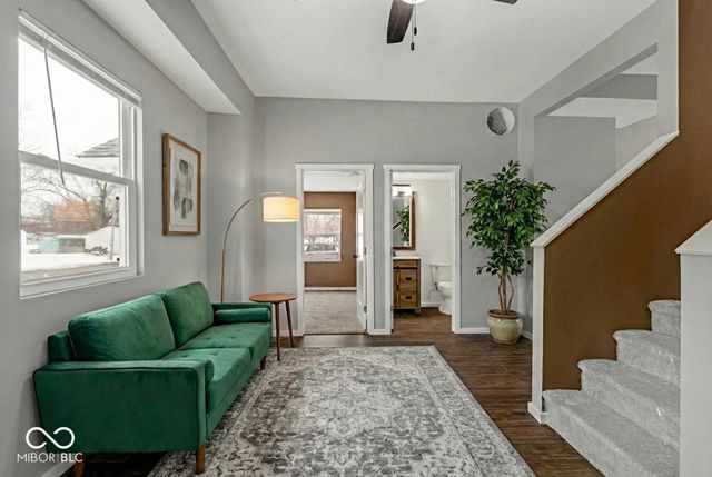 2435 S D Street, Elwood, IN 46036