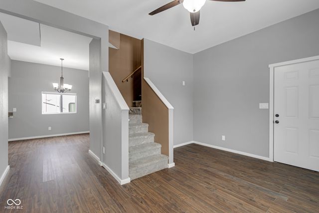 2435 S D Street, Elwood, IN 46036