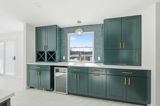 124 Everett Street, Natick, MA 01760