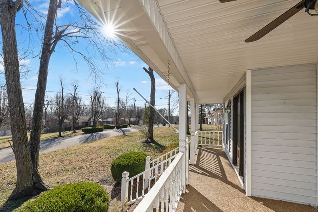 200 Lei Lani Dr, Lebanon, TN 37087