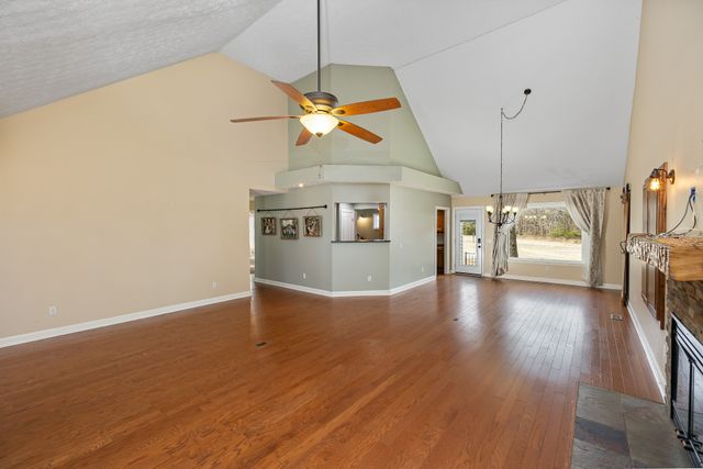 200 Lei Lani Dr, Lebanon, TN 37087