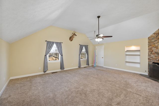 200 Lei Lani Dr, Lebanon, TN 37087