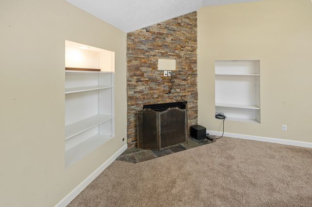 200 Lei Lani Dr, Lebanon, TN 37087