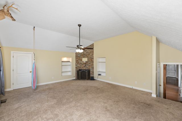 200 Lei Lani Dr, Lebanon, TN 37087