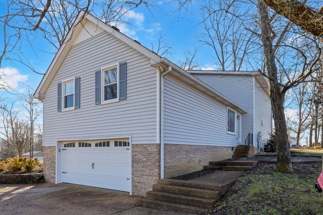 200 Lei Lani Dr, Lebanon, TN 37087