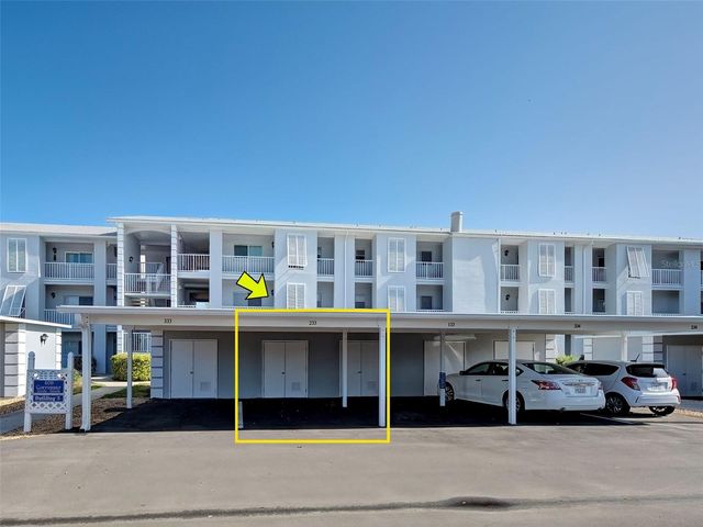 408 CERROMAR CIRCLE S 233, Venice, FL 34293