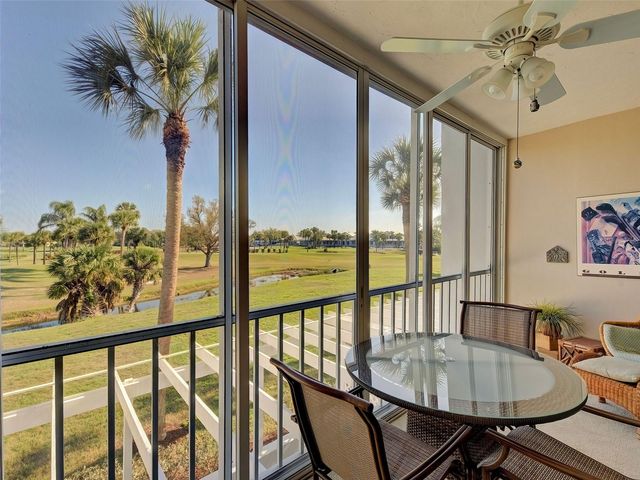 408 CERROMAR CIRCLE S 233, Venice, FL 34293