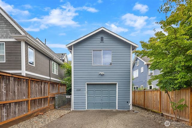 6049 33rd Avenue NE, Seattle, WA 98115