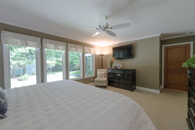 848 W Center Street, Douglas, MI 49406