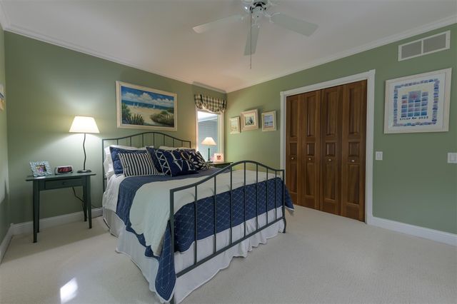 848 W Center Street, Douglas, MI 49406