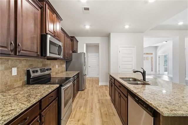 403 Bramlett Ridge Drive, Dallas, GA 30157