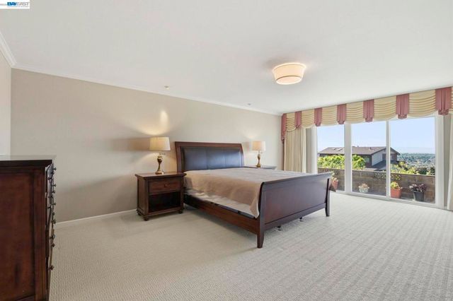 1961 Marineview Dr, San Leandro, CA 94577