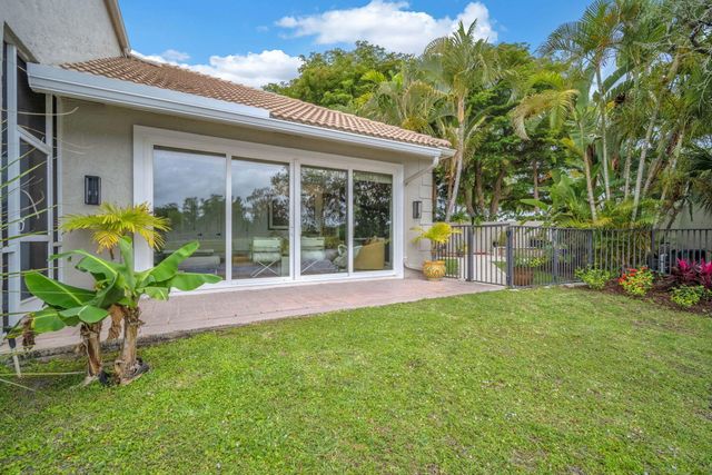 11813 Pebblewood Drive, Wellington, FL 33414